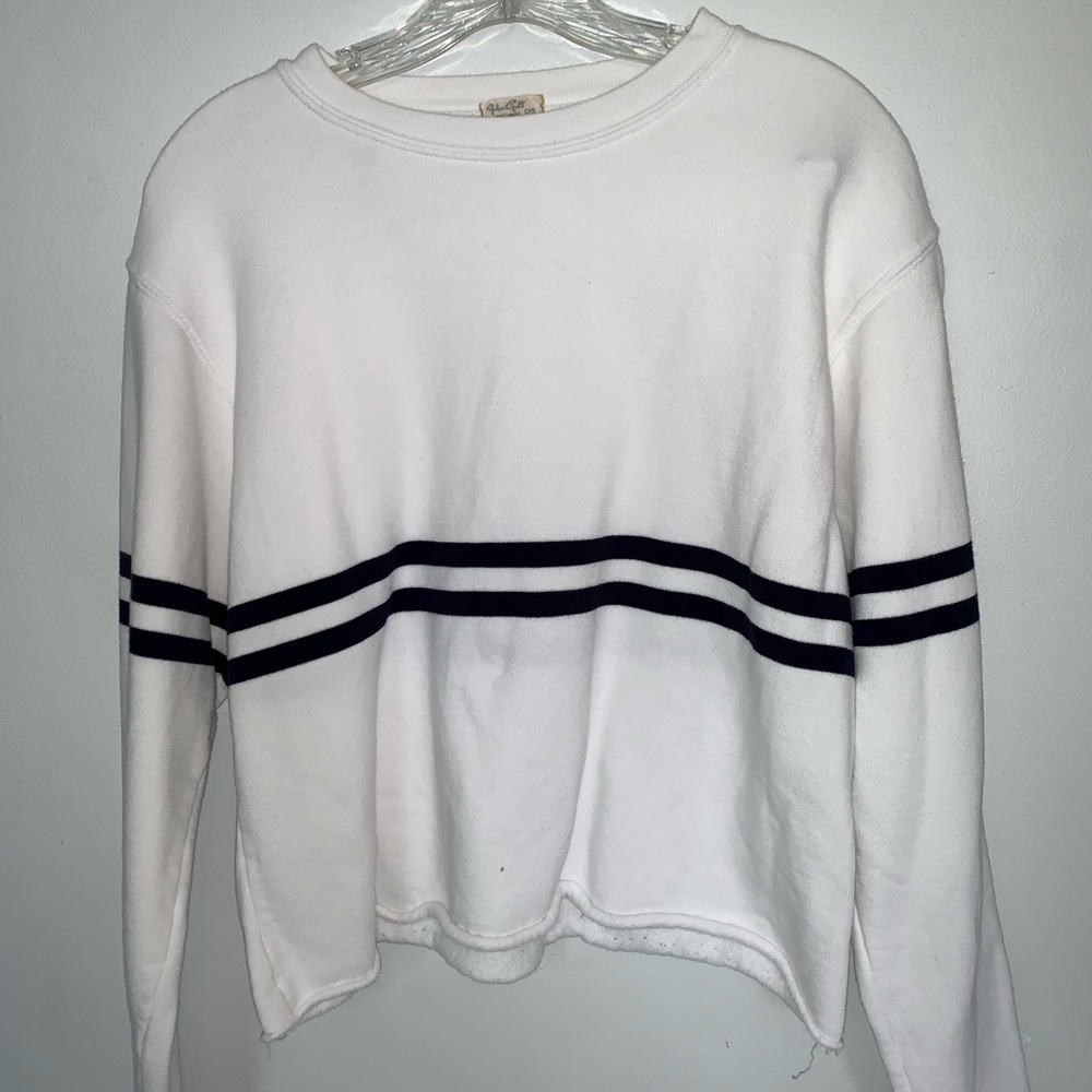 Brandy Melville Cropped Sweatshirt